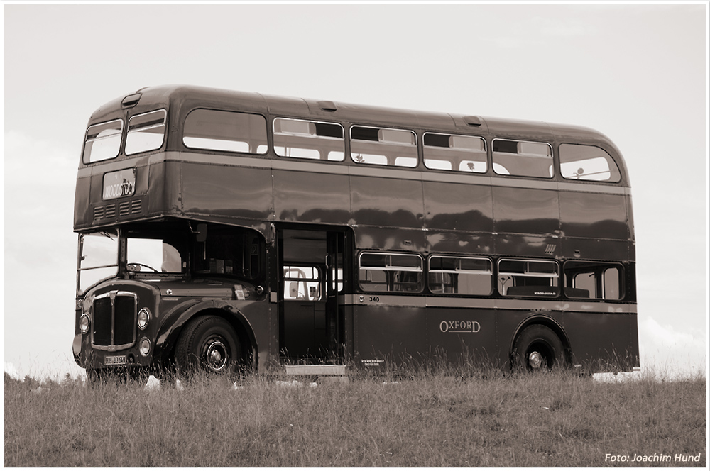 Oxford-Doppeldecker auf der Schwäbischen Alb