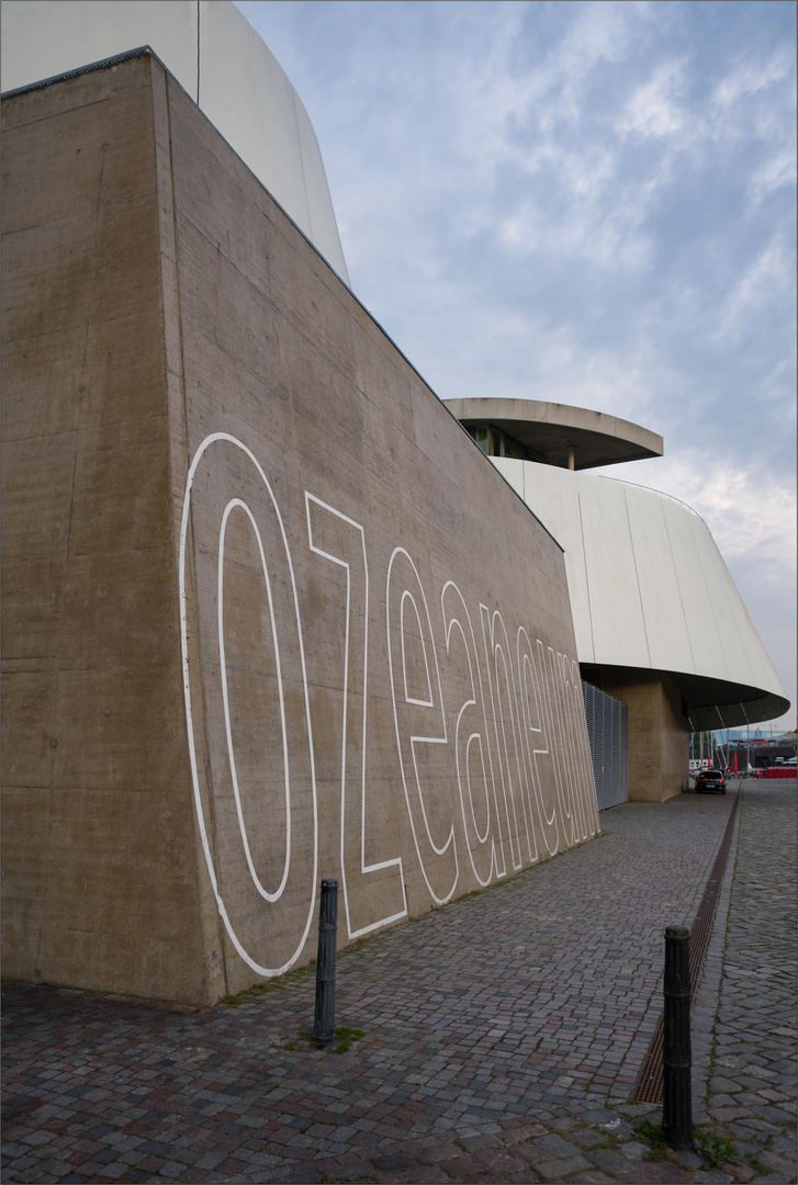 Ozeanum Stralsund, (andere Seite)