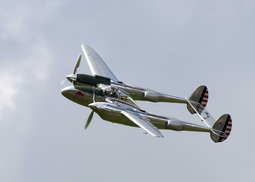 P 38 auf der AIRPOWER 09