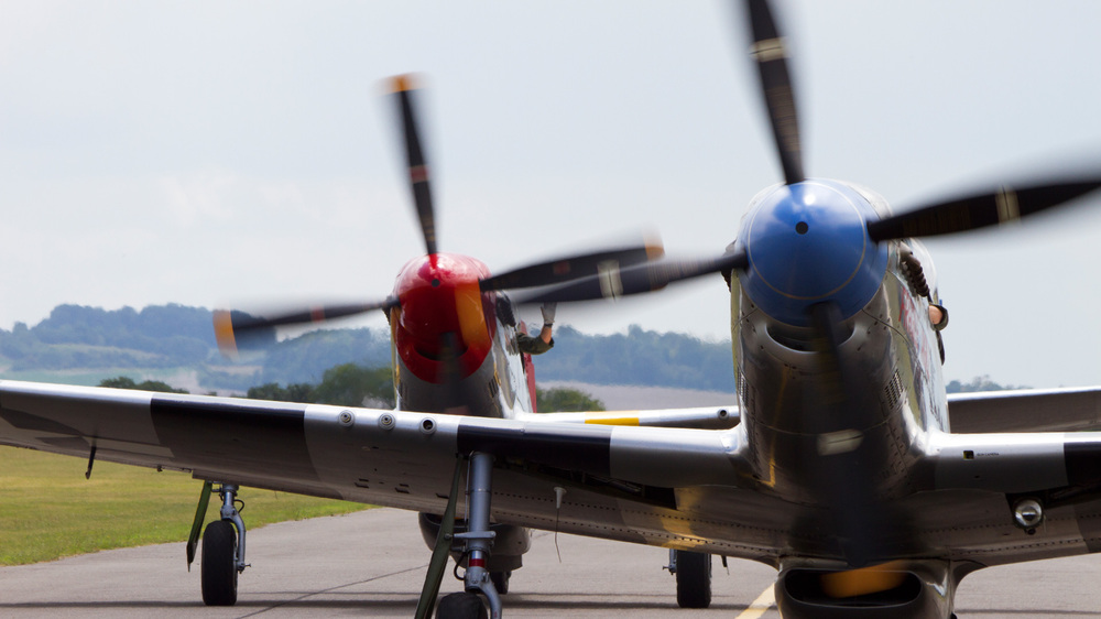 P-51 Mustang Horsemen Aerobatic Team_1