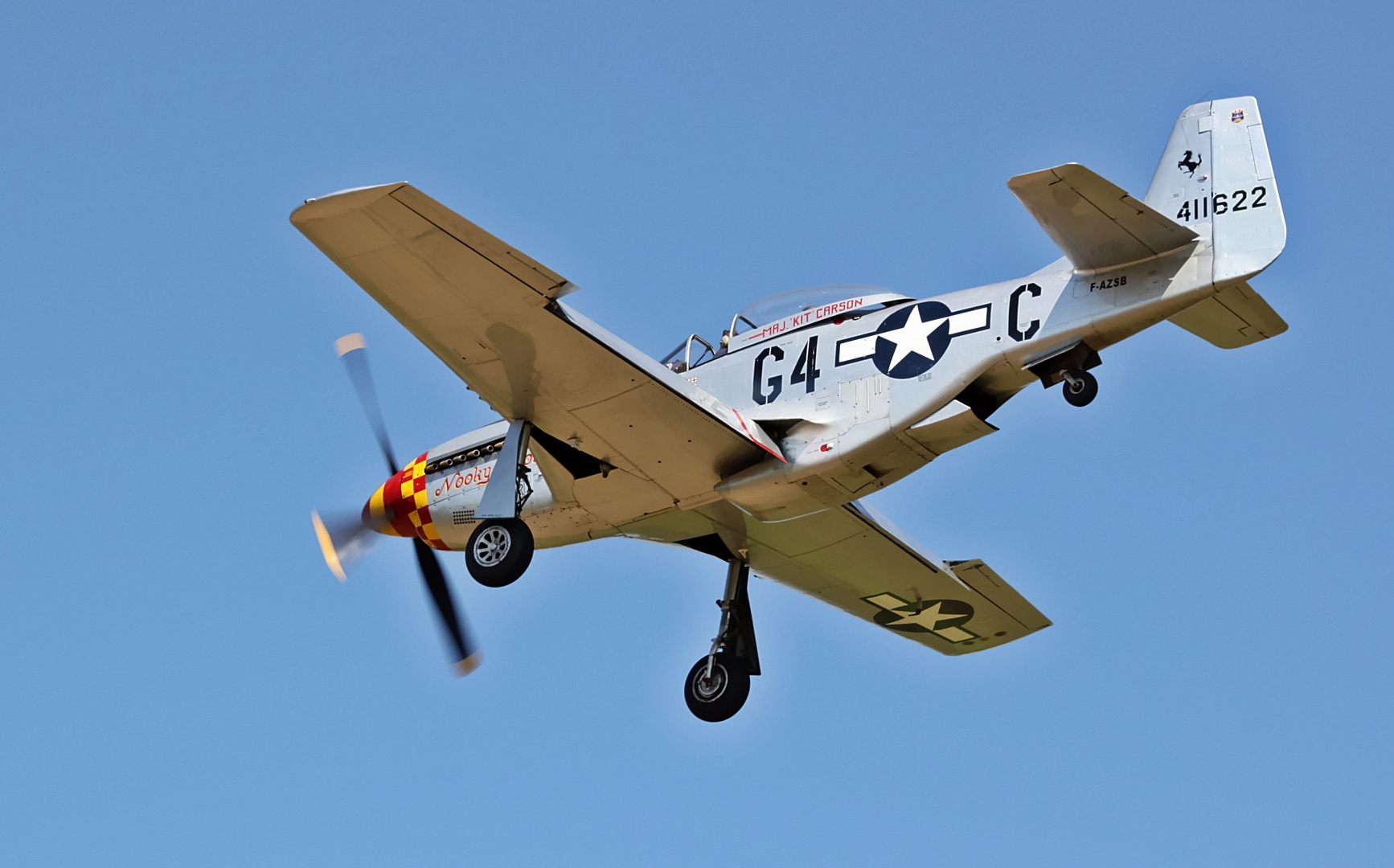 P-51D Mustang "Nooky Booky" Hahnweide 2013 im Landeanflug