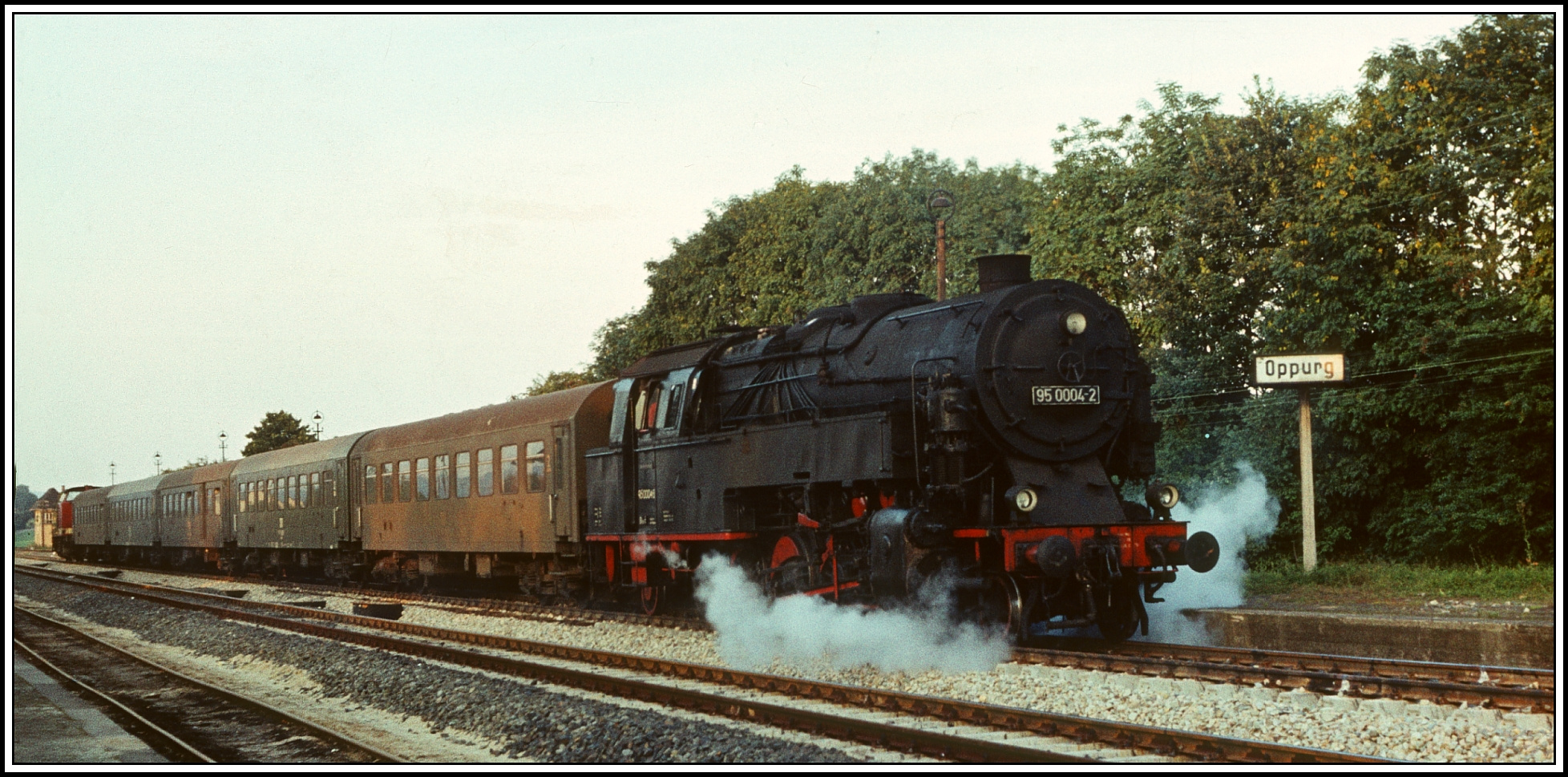 P 8023 in Oppurg kurz nach dem Startpfiff