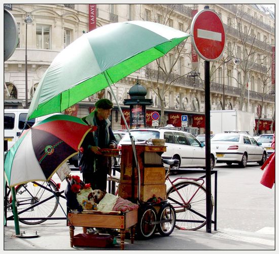 P a r i s (10) ... auf den Straßen von Paris