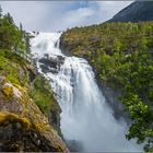 På fire fosser-tur i nærheten av Kinsarvik