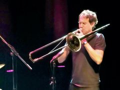 P_ Jazz Wogram Stgt p30-iMG_20251101_054709-col