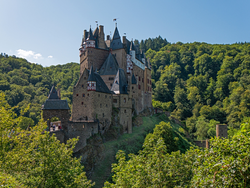 P1010096-Burg Eltz