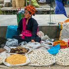 Pa-O Frau auf dem Nan Pan Market in Nampan (© Buelipix)