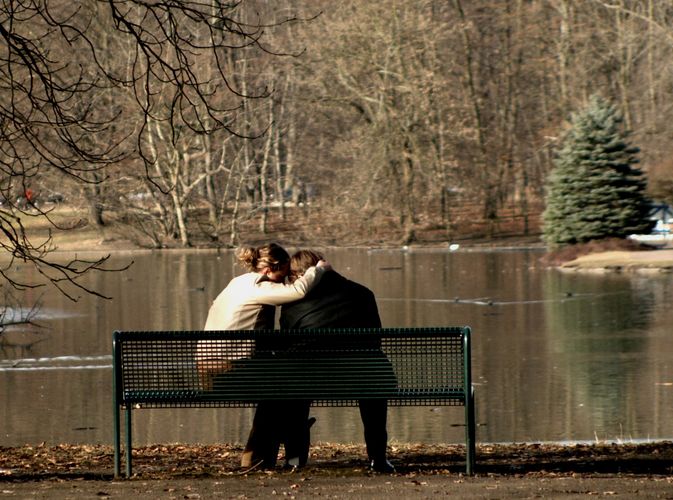 Paar am Weiher von Dietmar Strauß