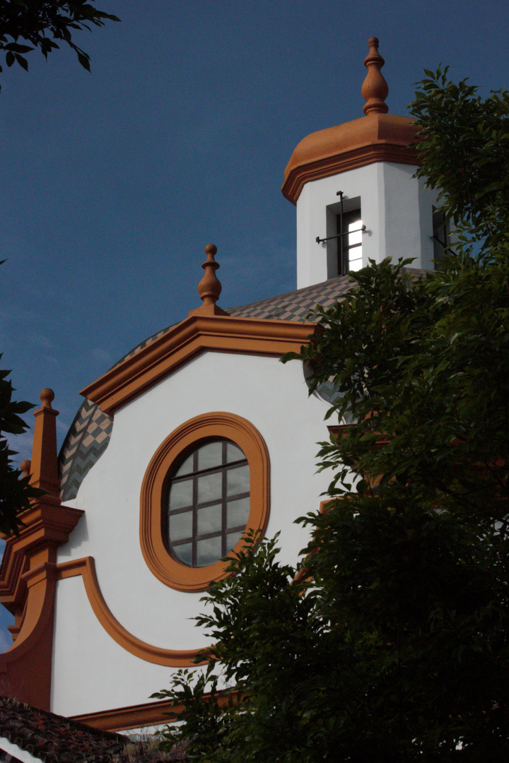 pabellón de Argentina. cúpula y linterna