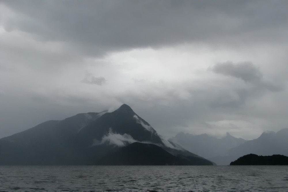 Pacific Northwest Moments - RAIN