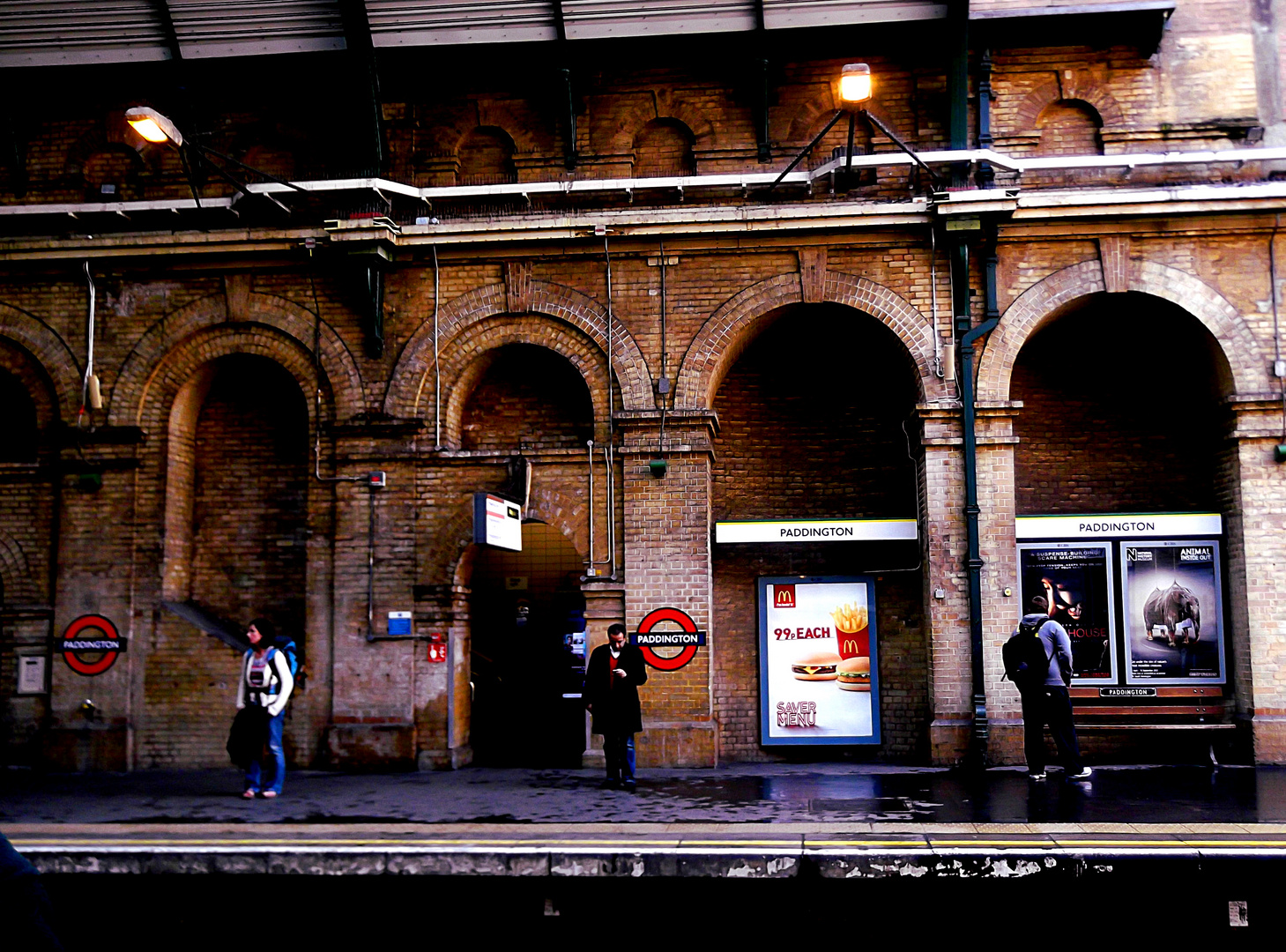 paddington station - mind the gap!