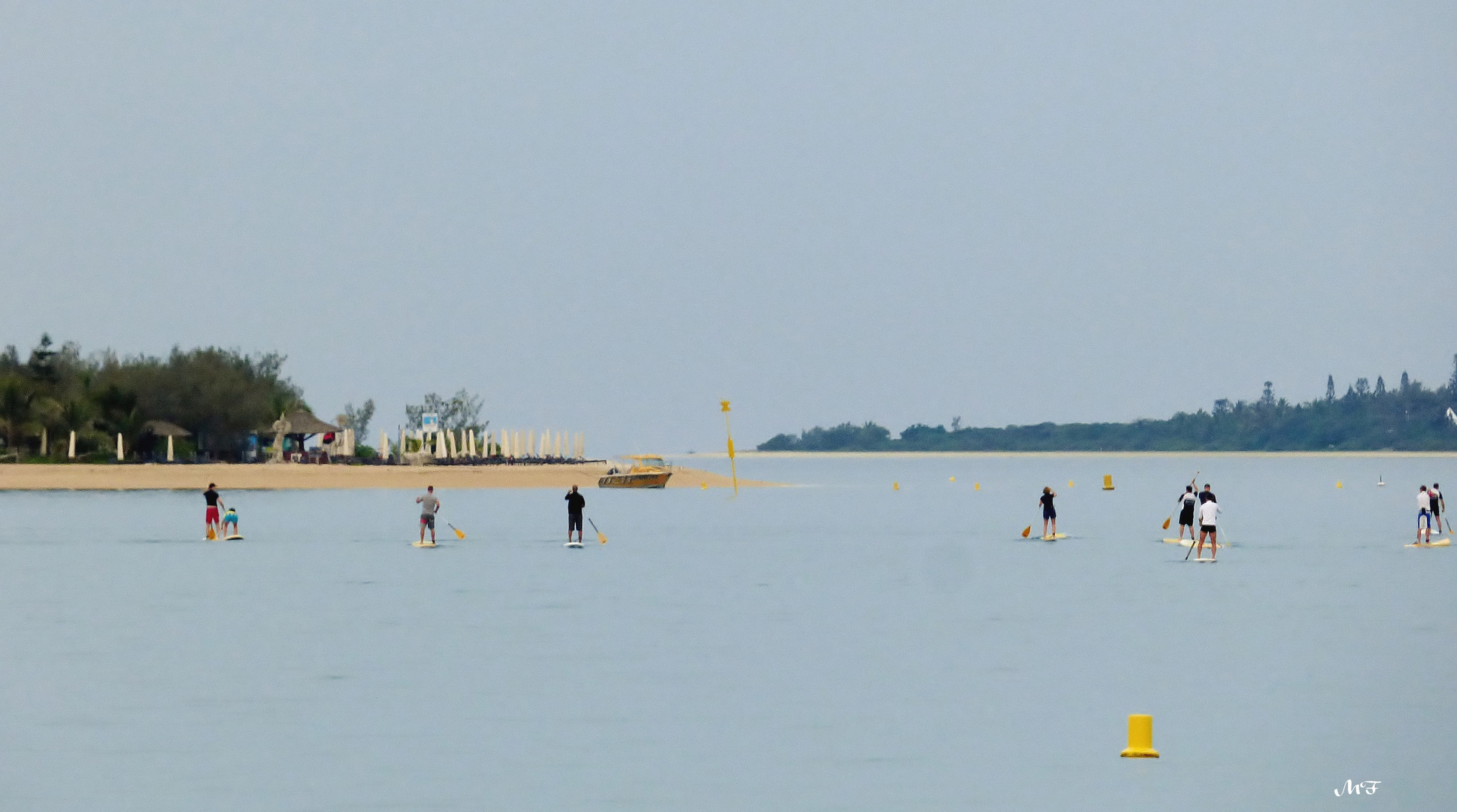 Paddle tôt le matin 