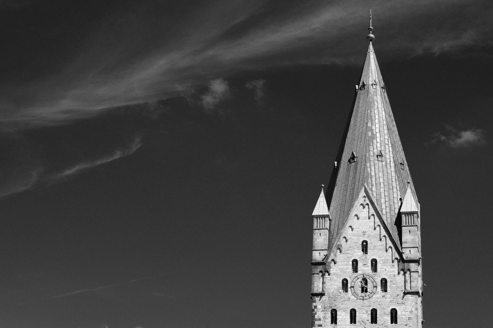 Paderborner Dom - Westturm