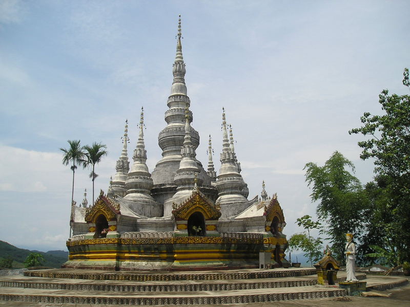Pagoda Man feilong