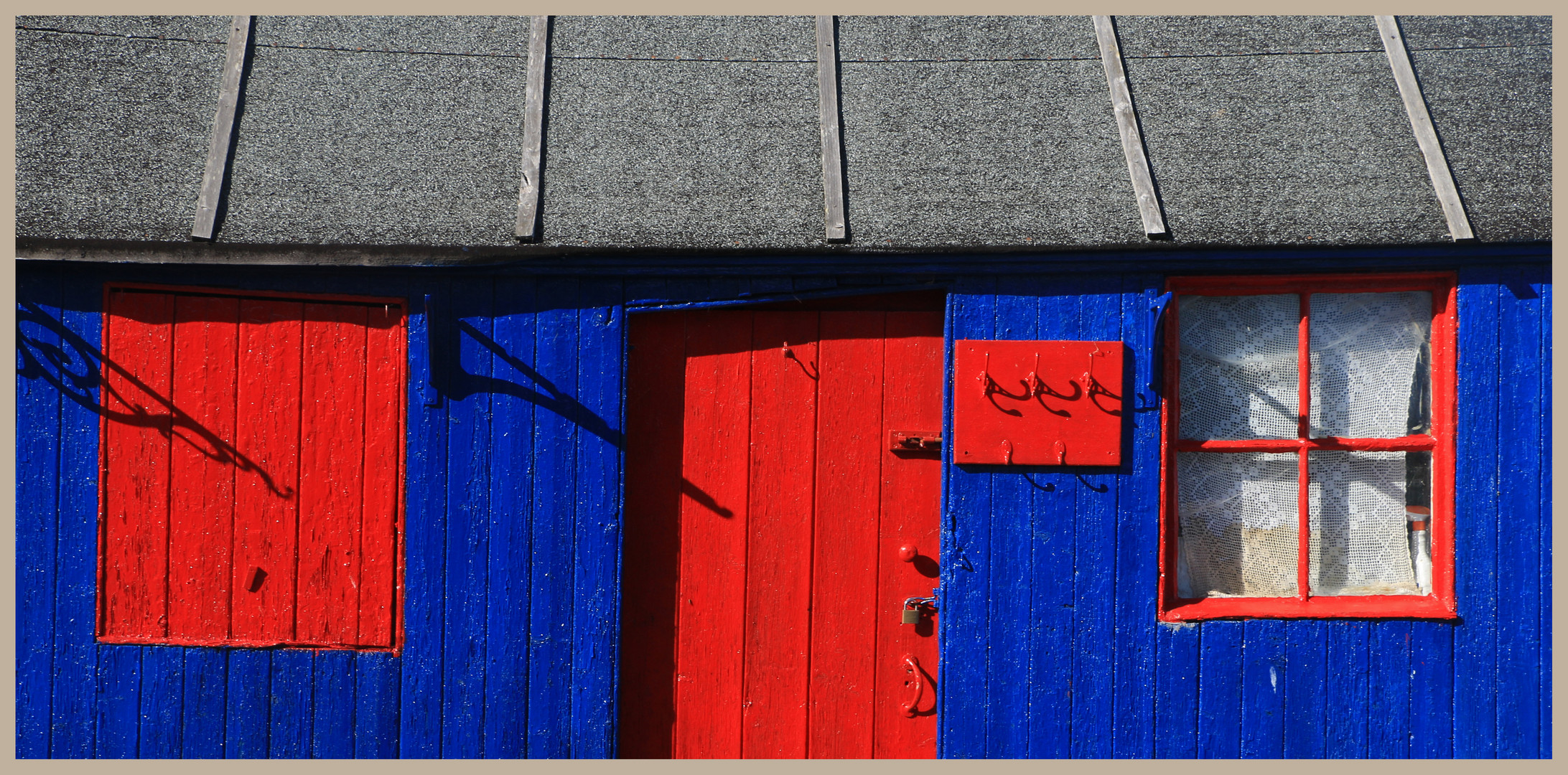 painted hut at st abbs