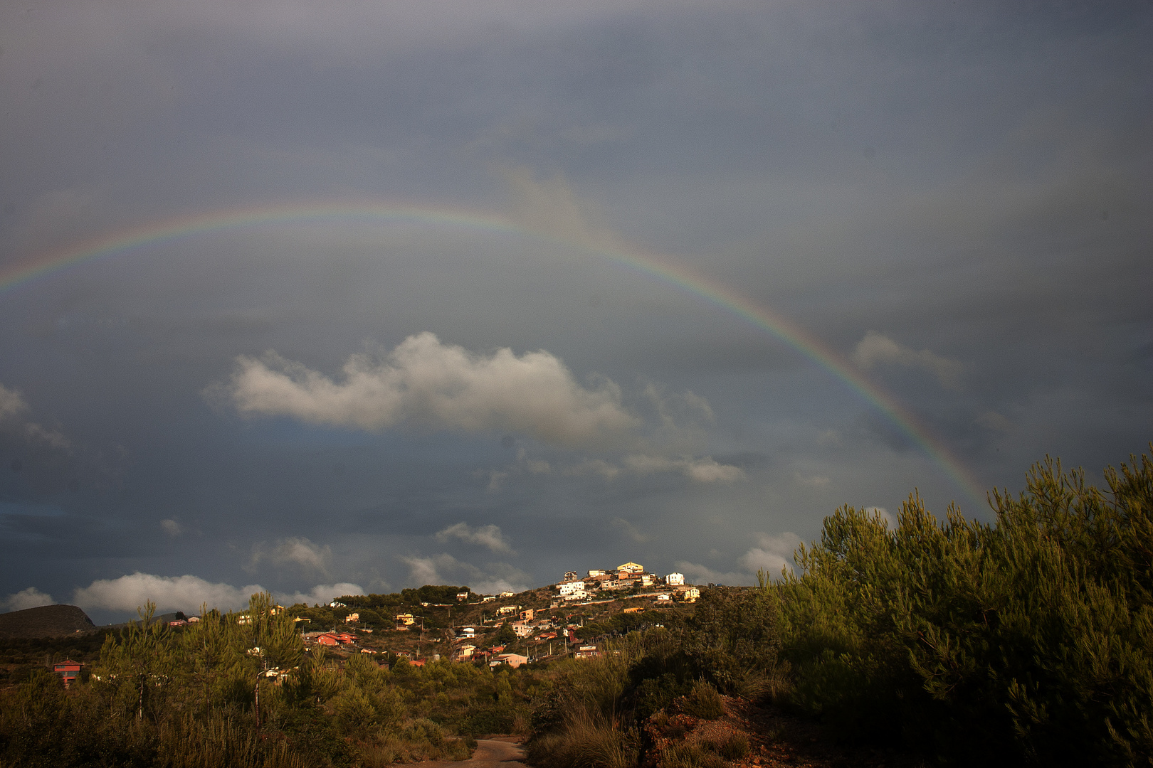 paisaje con arco iris