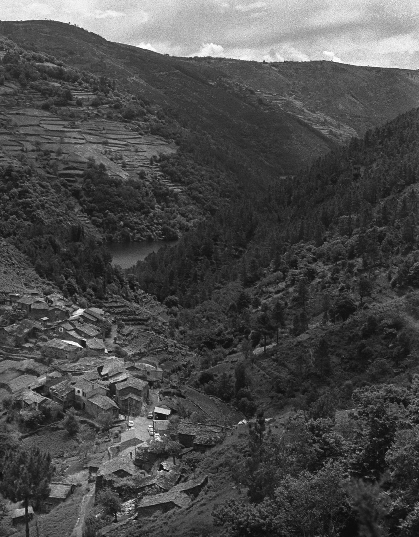 PAISAJE DE LA MONTAÑA GALLEGA