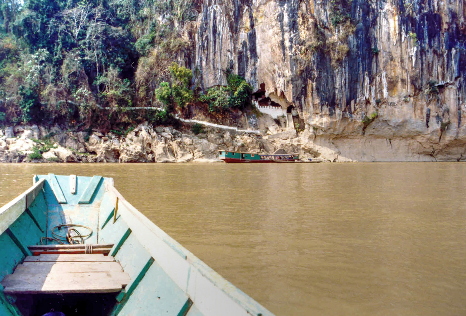 Pak Au Caves @ Mekong River, LAOS