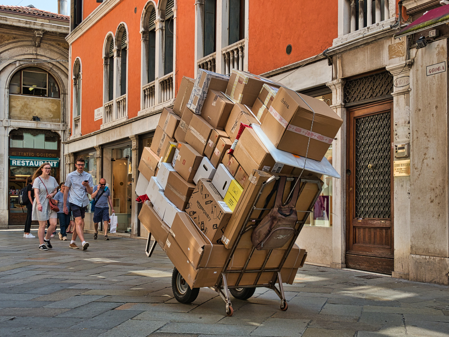 Paketdienst in Venedig