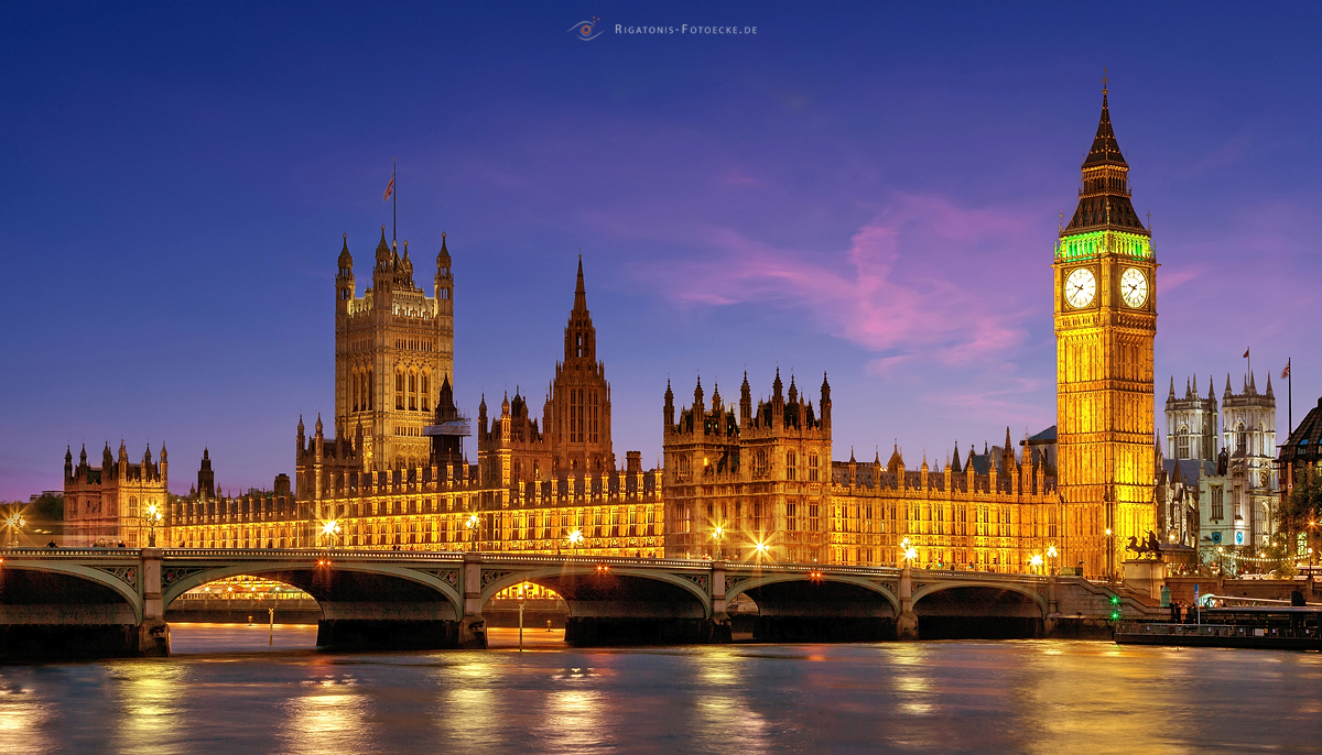 "Palace of Westminster" 