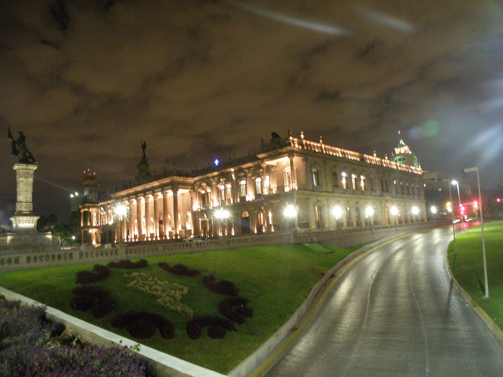 palacio de gobierno monterrey nl