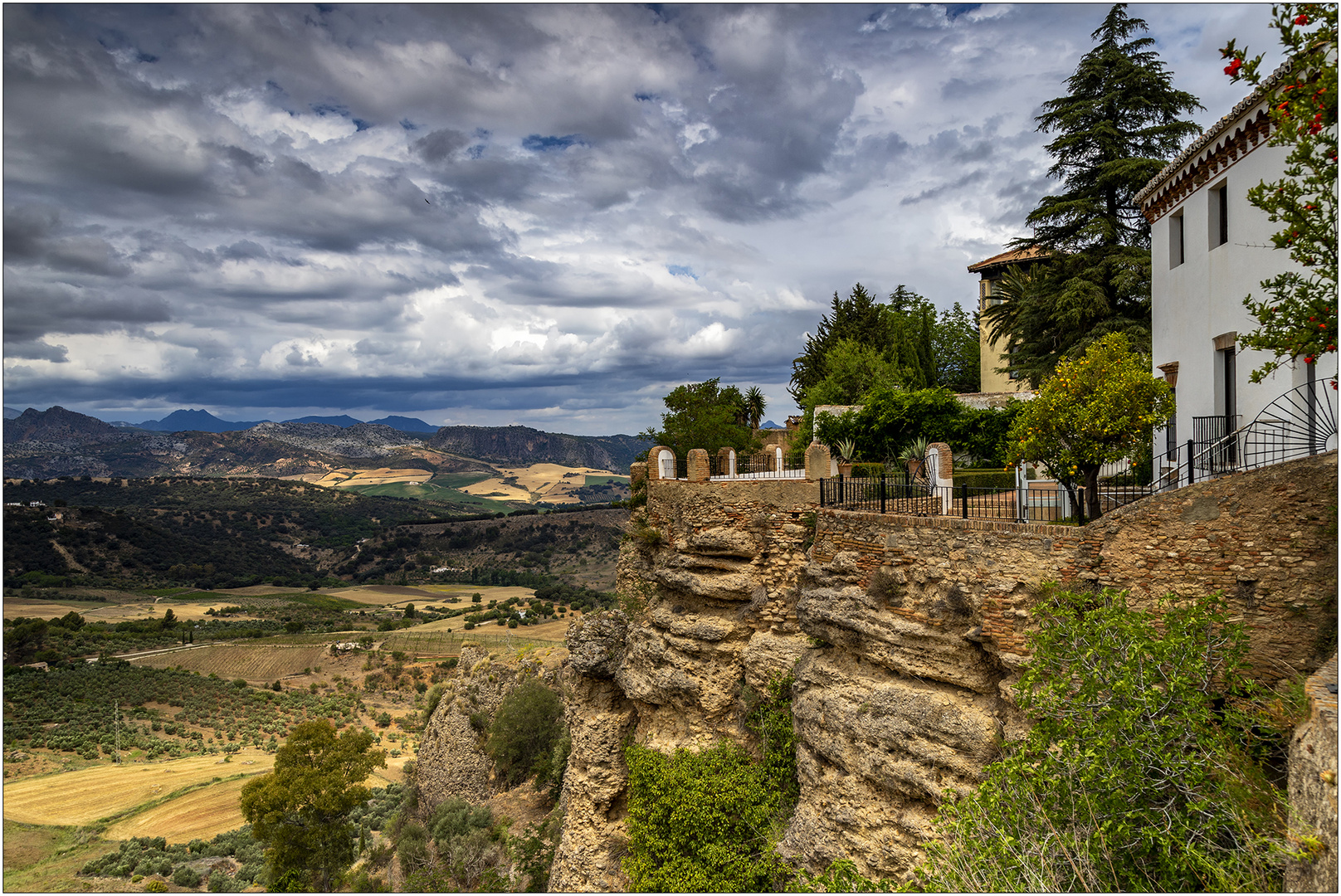 Palacio de Mondragon Foto & Bild architektur, europe, spain Bilder