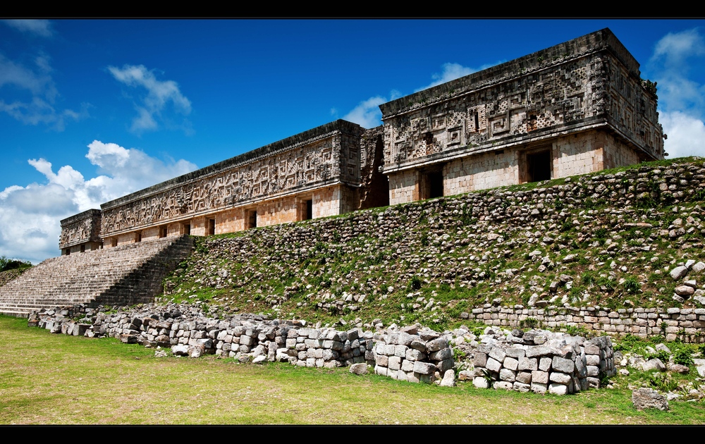 [ Palacio del Gobernador ]