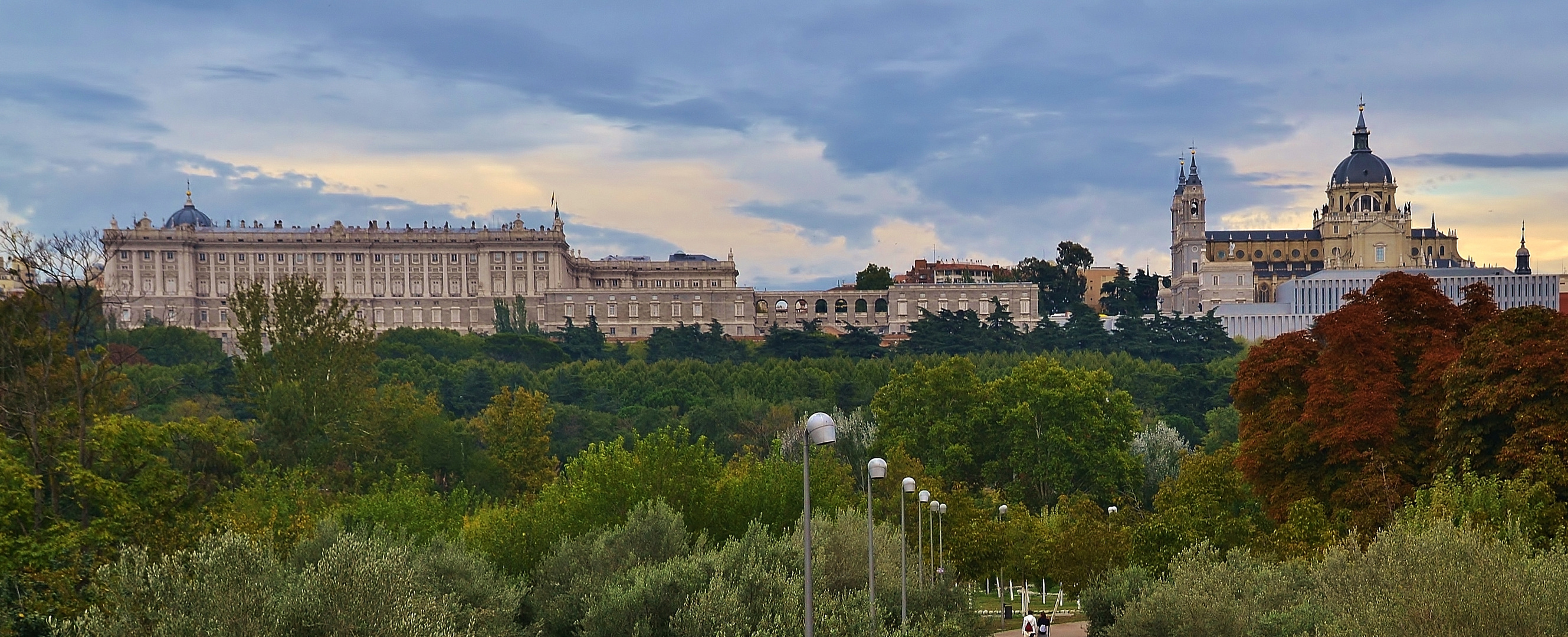 Palacio Real y Catedral de la Almudena