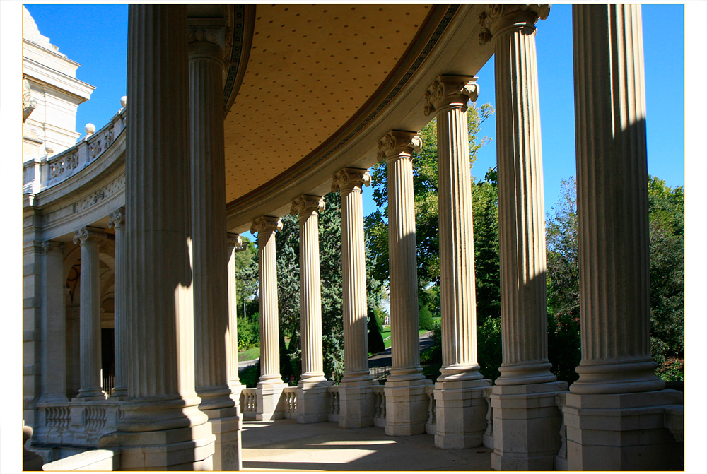 Palais de Longchamp