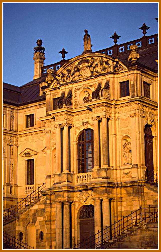 Palais im Großen Garten in der Morgensonne