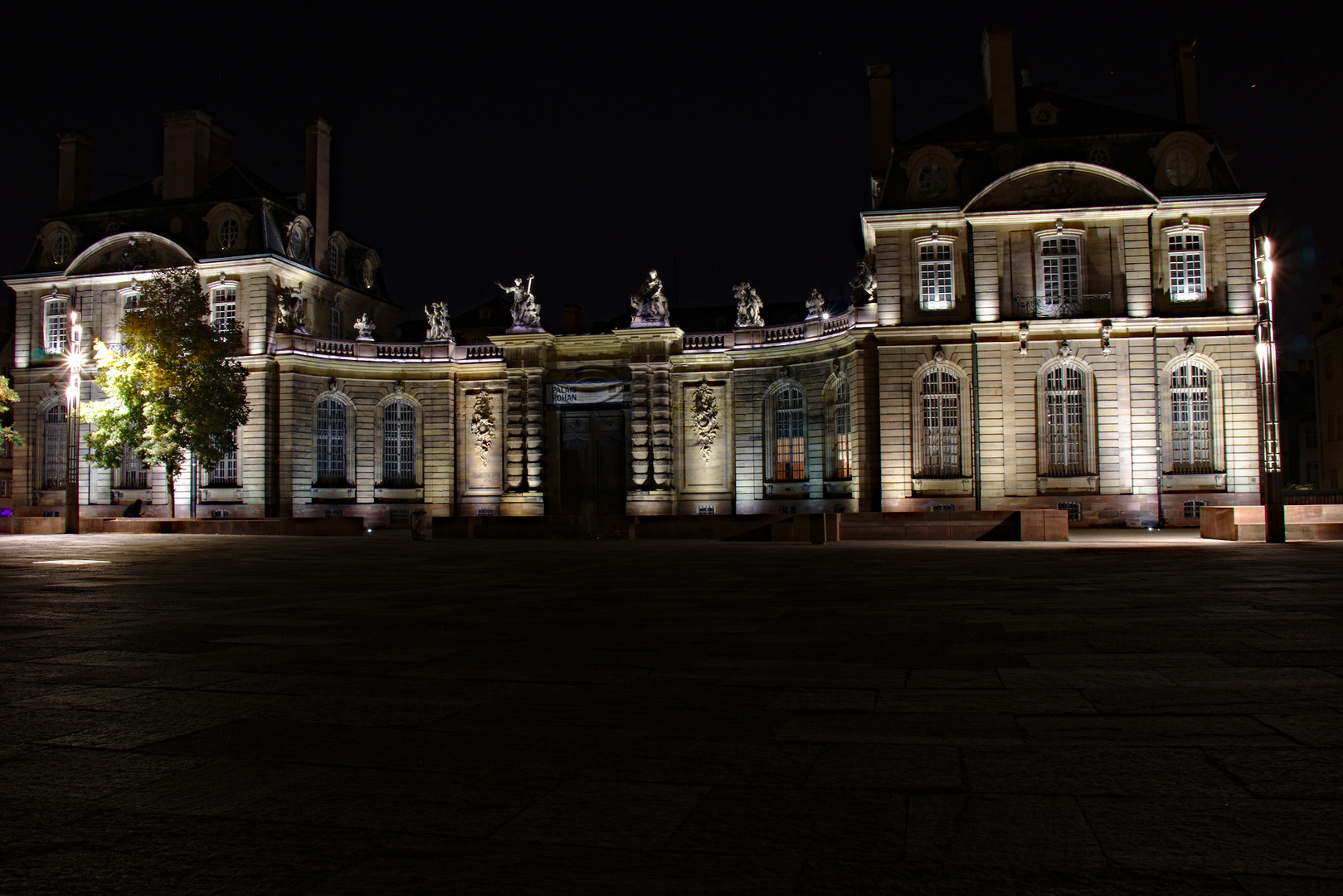 Palais Rohan bei Nacht