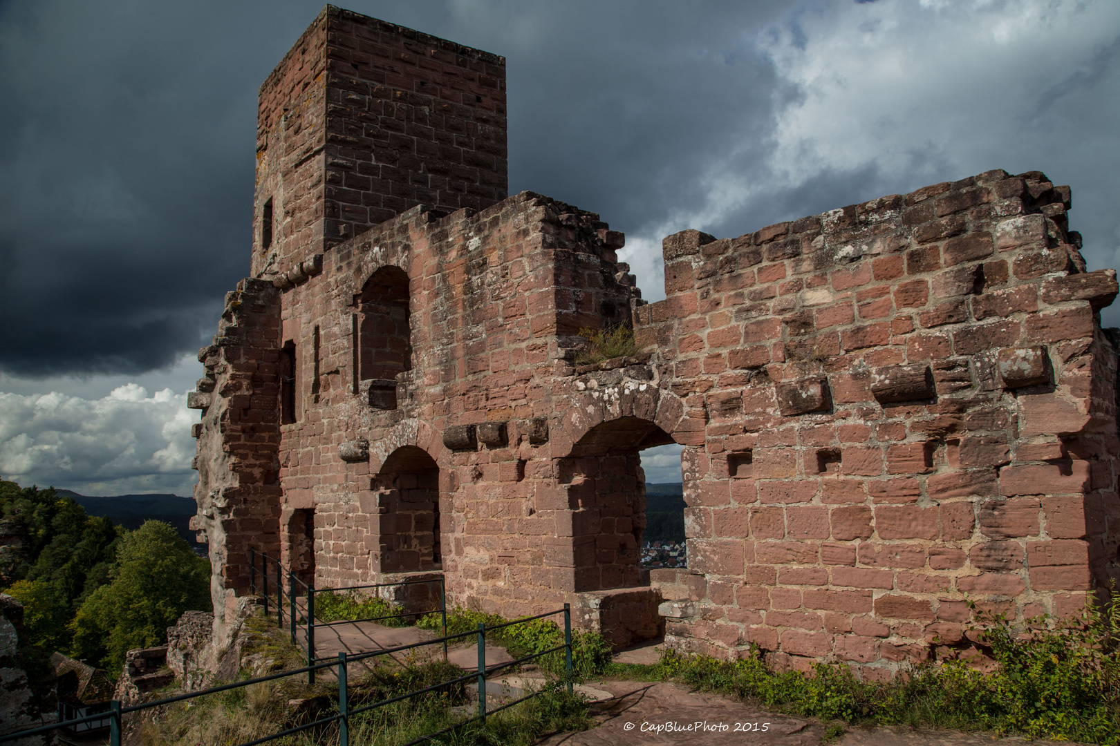 Palas von Burg Altdahn