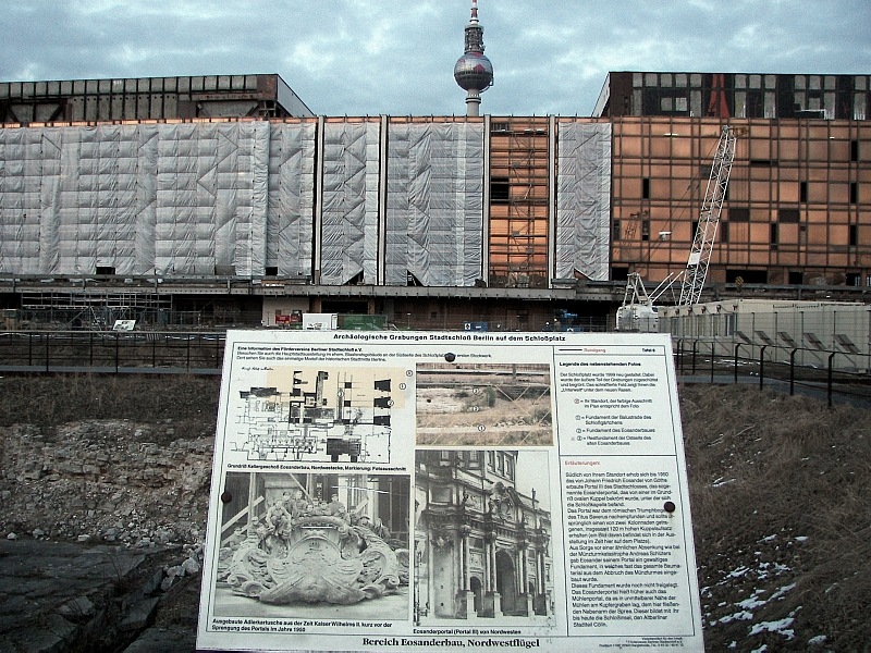 Palast der Republik/Schlossplatz