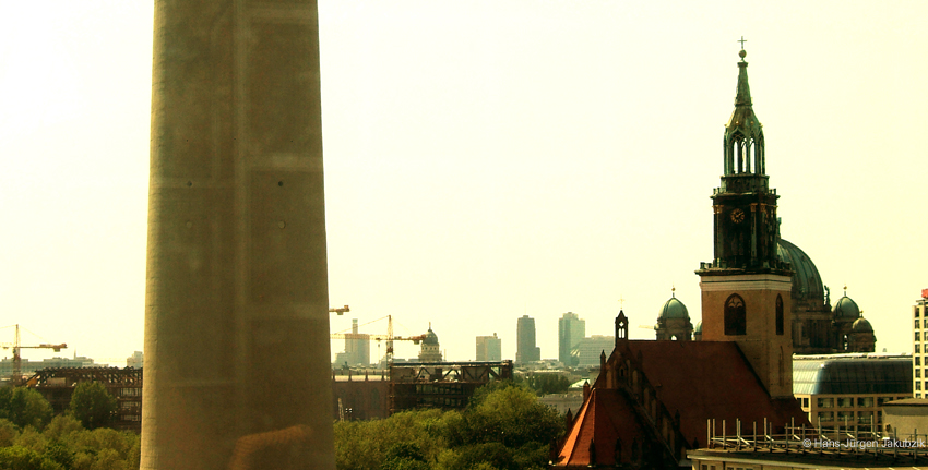 Palast und Fernsehturm