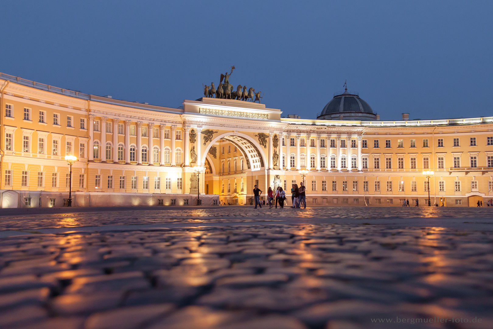 Palastplatz - St. Petersburg
