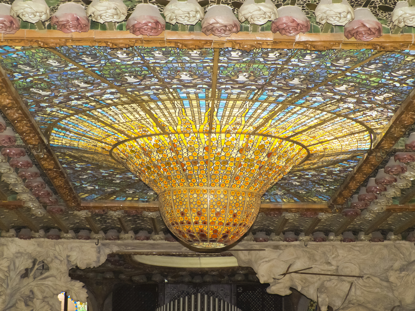 Palau de la  Catalana Luster in Barcelona