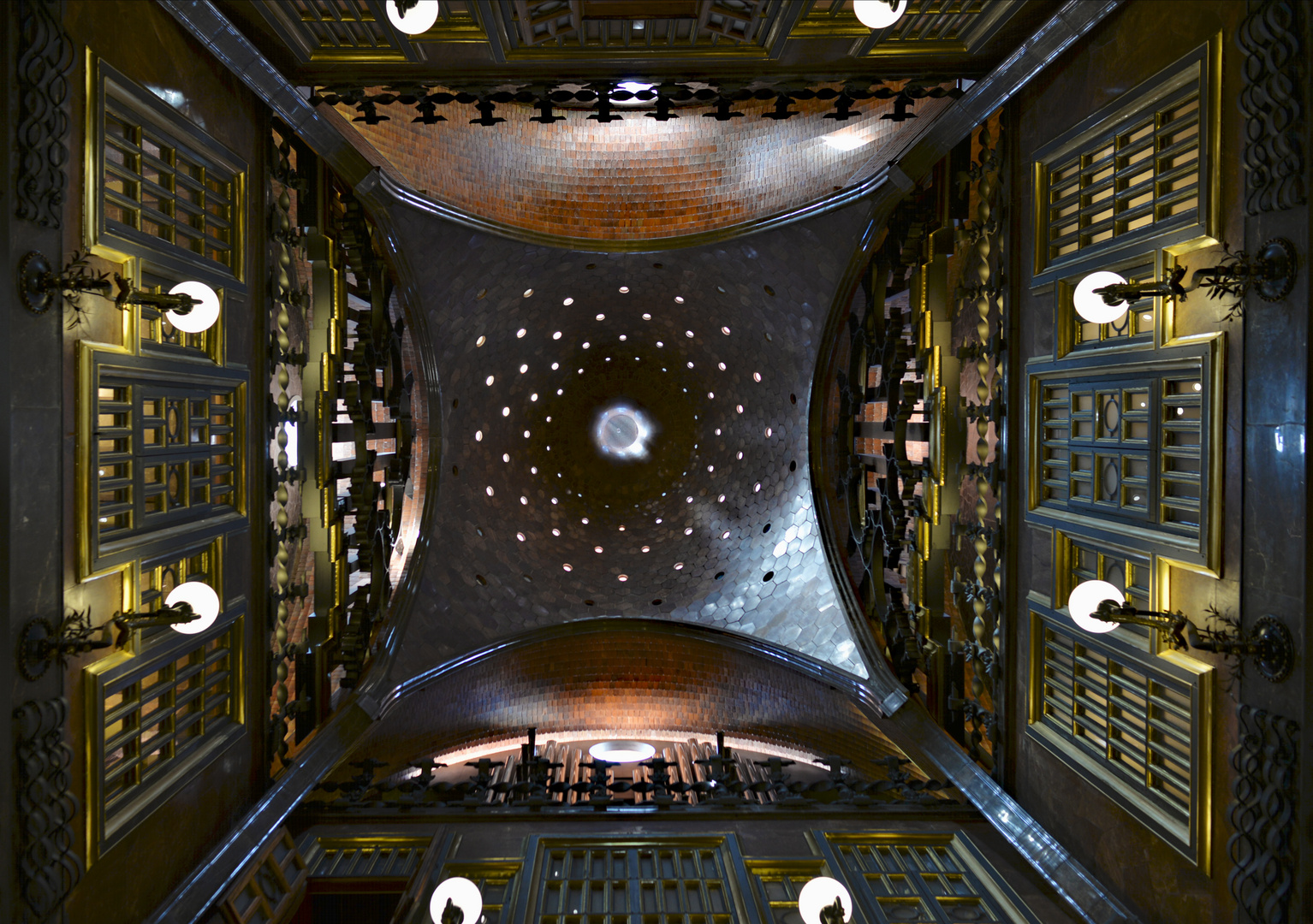 Palau Guell/Gaudi