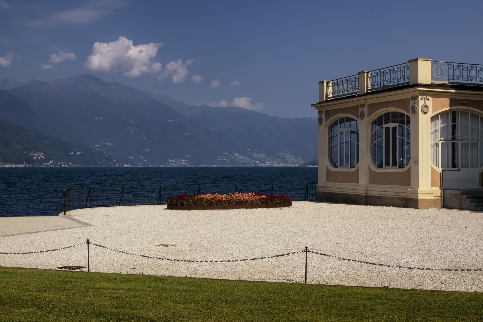 Palazzina Liberty, Luino