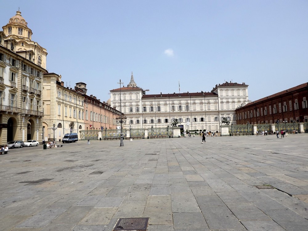 palazzio di castel turin