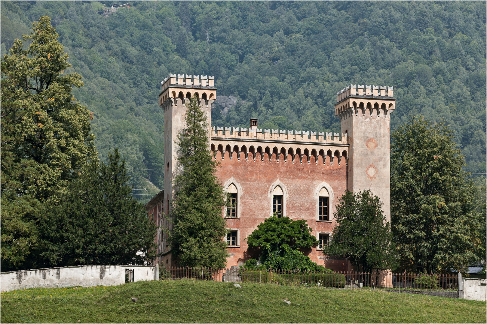 Palazzo Castelmur