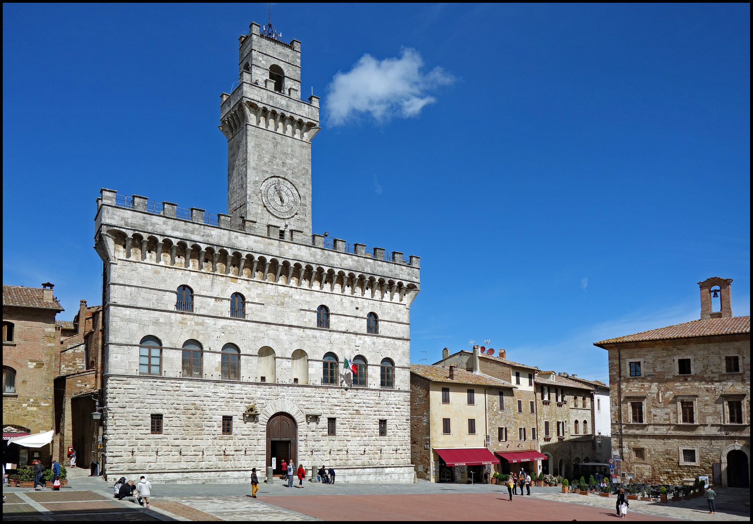 Palazzo Comunale auf der Piazza Grande