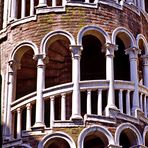 Palazzo Contarini del Bovolo 01