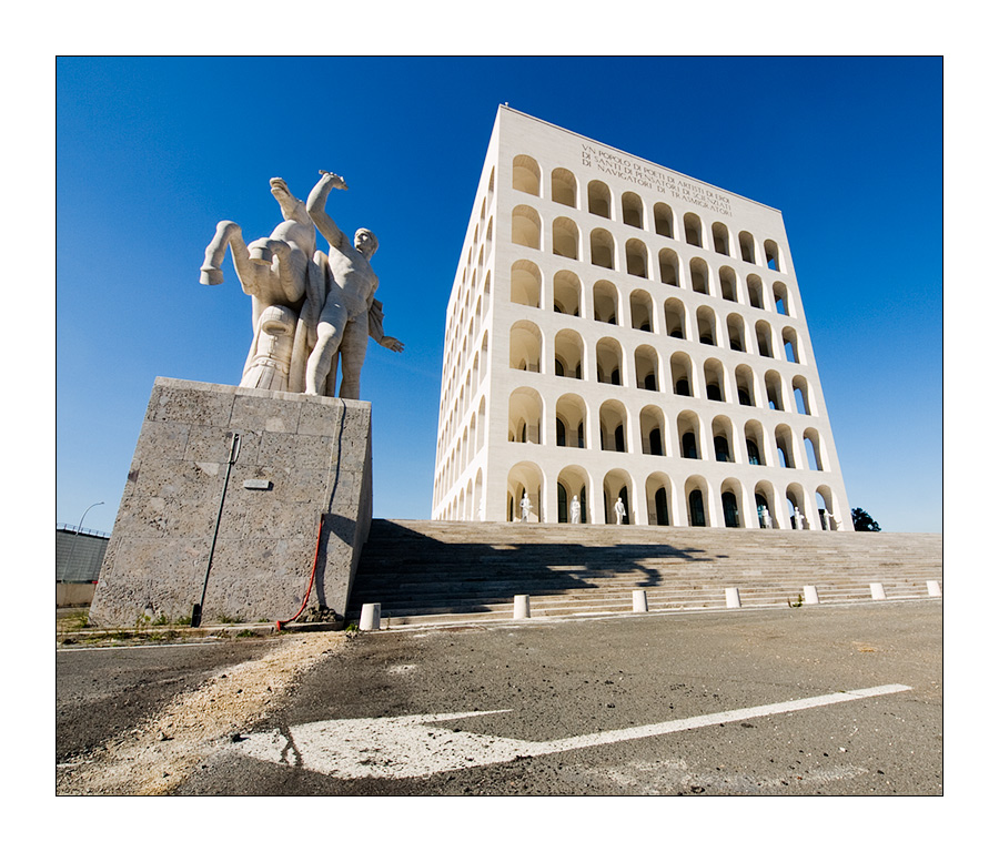 palazzo della civiltà del lavoro (2)