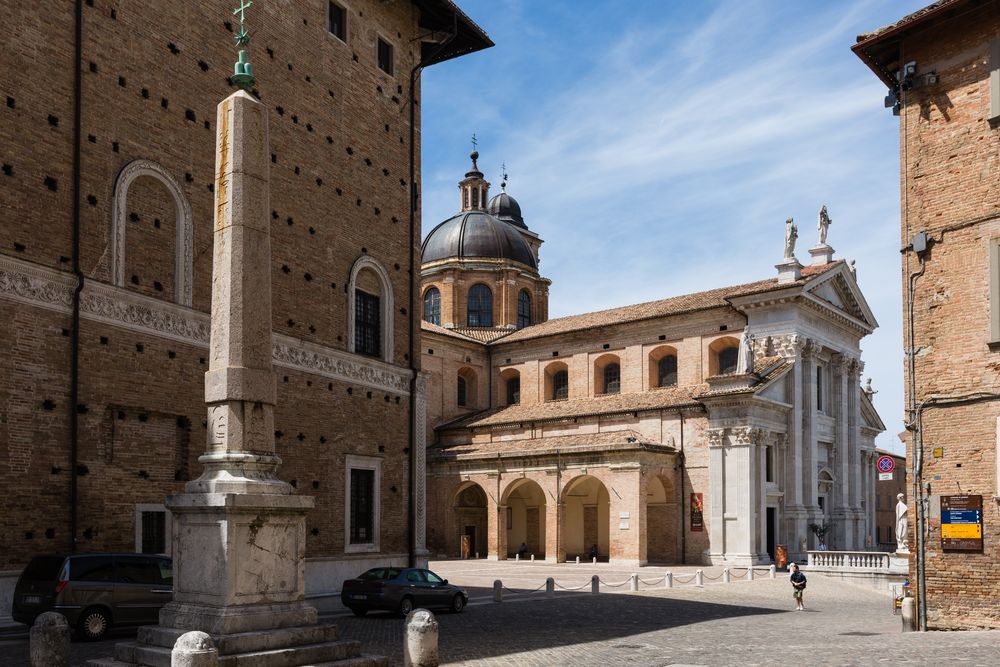 Palazzo Ducale und Dom in Urbino