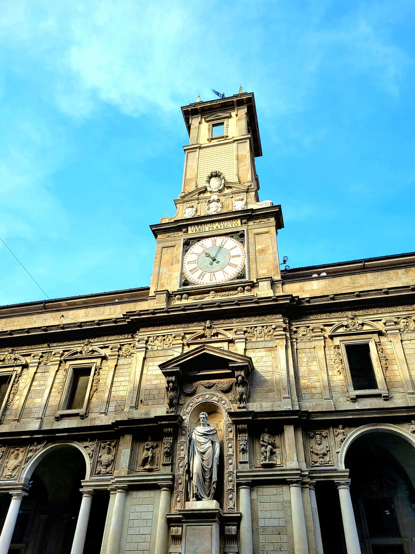 Palazzo Giureconsulti