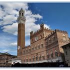 Palazzo Pubblico in Piazza del Campo a Siena