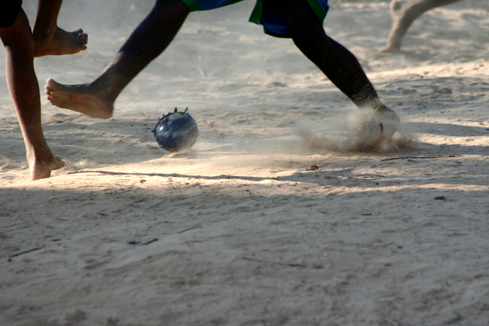 Palla di pezza, sempre calcio è