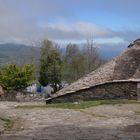 Pallozas in O Cebreiro