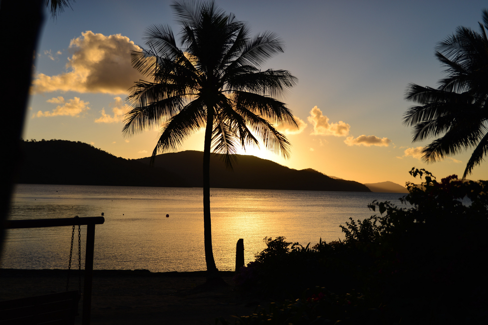 Palm Bay on Long Island Sunset north QLD