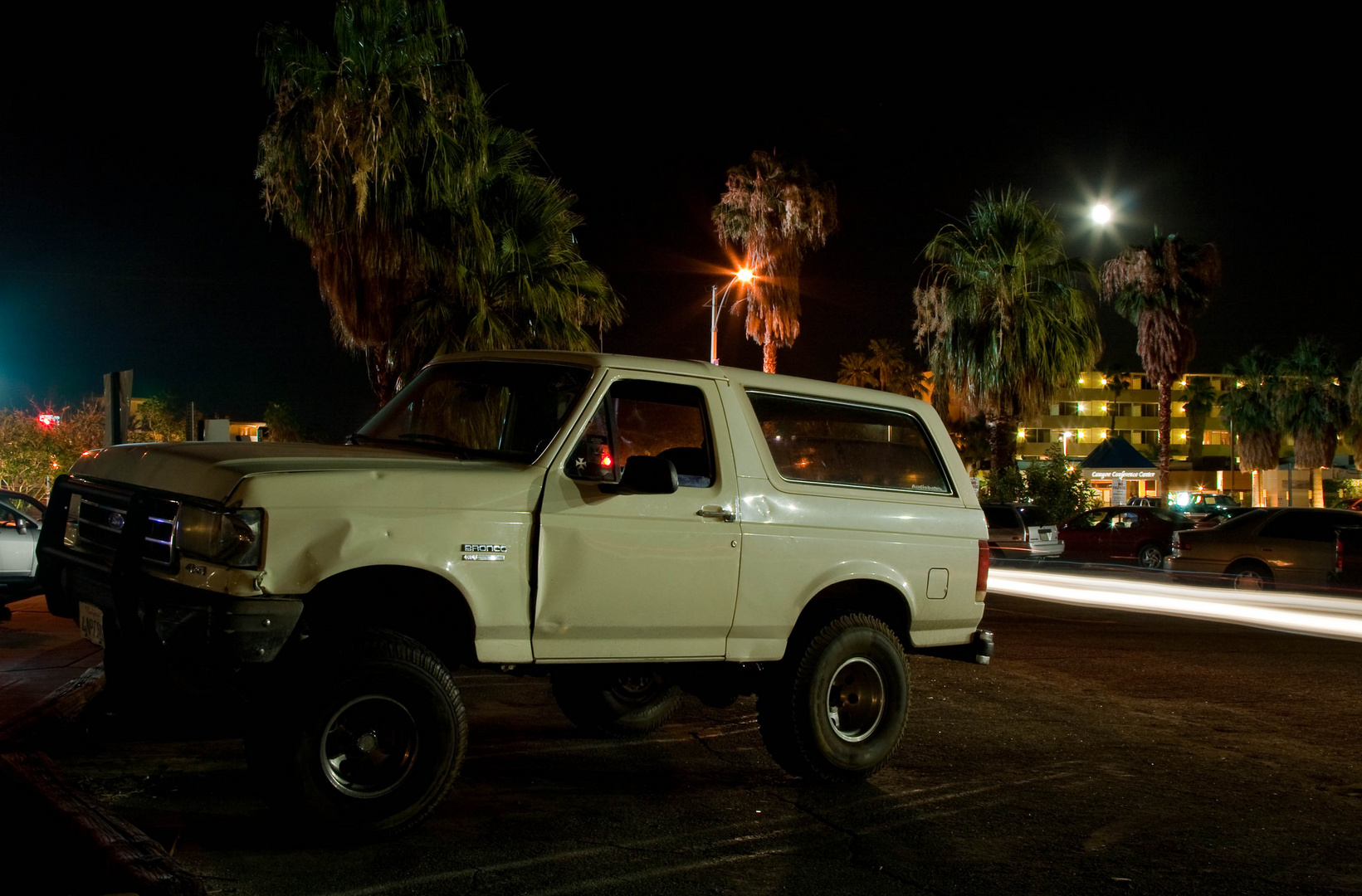 Palm Spring by night